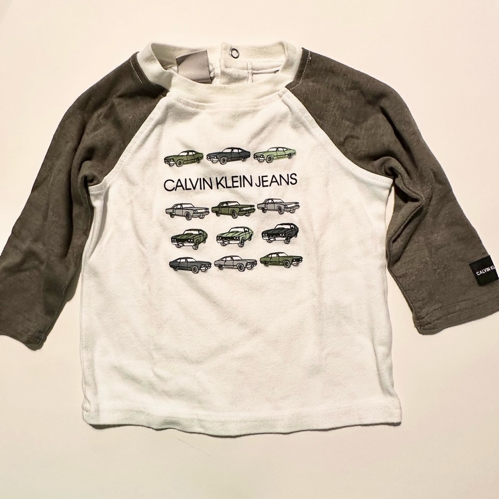 Calvin Klein Infant 12m - long sleeve shirt
